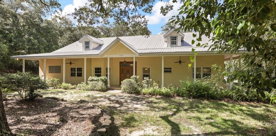 Villa ou maison à DeLand, Floride 4 chambres, 311.78 m2 № 2317241