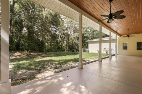 Villa ou maison à vendre à DeLand, Floride: 4 chambres, 311.78 m2 № 2317241 - photo 17