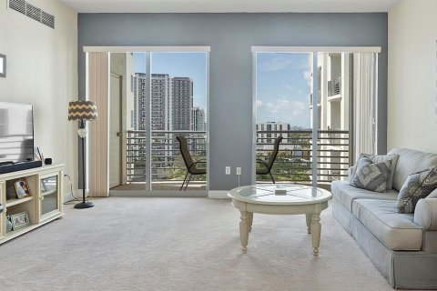 Condo in Hollywood, Florida, 2 bedrooms  № 2175621