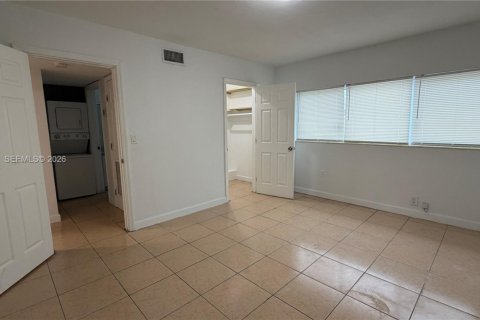 Copropriété à louer à Miami Beach, Floride: 2 chambres, 65.12 m2 № 2025774 - photo 9