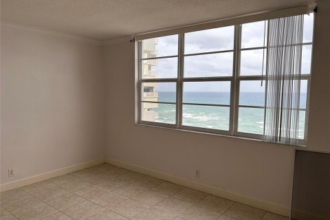 Copropriété à vendre à Pompano Beach, Floride: 2 chambres, 105.91 m2 № 2084329 - photo 7