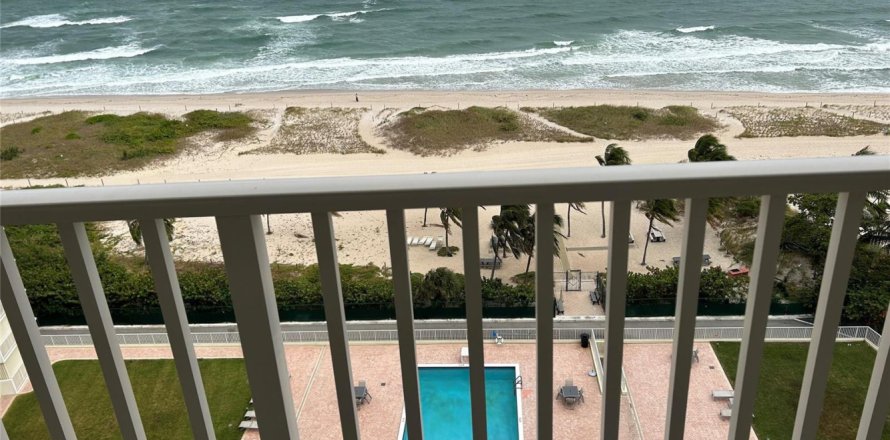 Condo à Pompano Beach, Floride, 2 chambres № 2084329