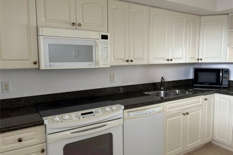 Copropriété à vendre à Pompano Beach, Floride: 2 chambres, 105.91 m2 № 2084329 - photo 5