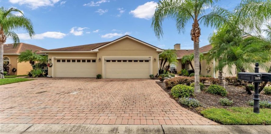 Villa ou maison à Winter Haven, Floride 2 chambres, 114.36 m2 № 1899512