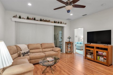 House in Winter Haven, Florida 2 bedrooms, 114.36 sq.m. № 1899512 - photo 15