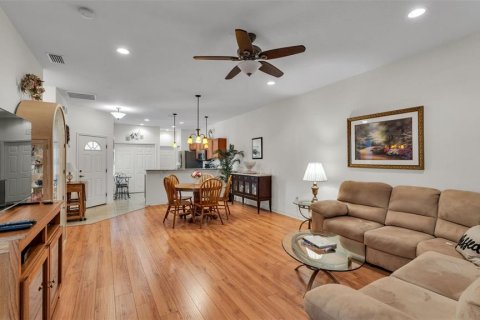 House in Winter Haven, Florida 2 bedrooms, 114.36 sq.m. № 1899512 - photo 6