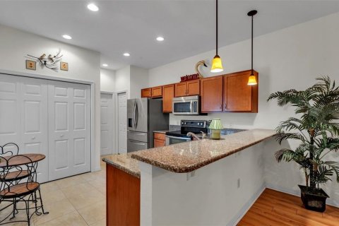 House in Winter Haven, Florida 2 bedrooms, 114.36 sq.m. № 1899512 - photo 7