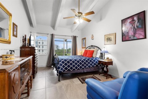 Condo in Cutler Bay, Florida, 2 bedrooms  № 1809539 - photo 8