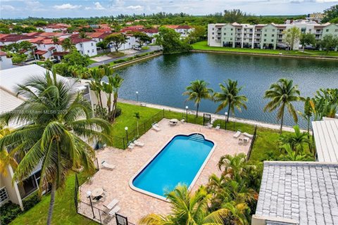 Condo in Cutler Bay, Florida, 2 bedrooms  № 1809539 - photo 23