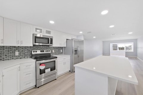 Condominio en venta en Dunedin, Florida, 2 dormitorios, 102.19 m2 № 710013 - foto 8
