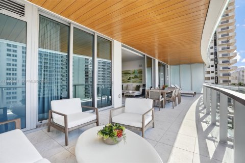 Condominio en venta en Miami Beach, Florida, 2 dormitorios, 115.66 m2 № 2088485 - foto 14