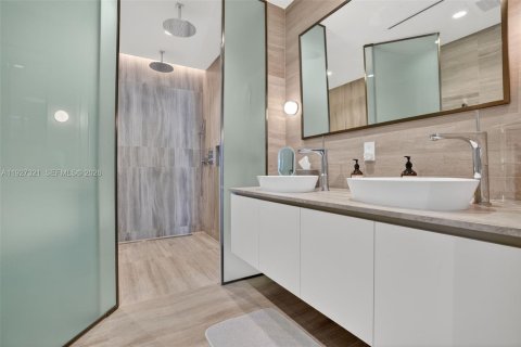 Condominio en venta en Miami Beach, Florida, 2 dormitorios, 115.66 m2 № 2088485 - foto 20
