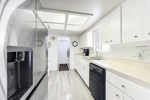 Casa en venta en Ocala, Florida, 2 dormitorios, 124.49 m2 № 1910122 - foto 8