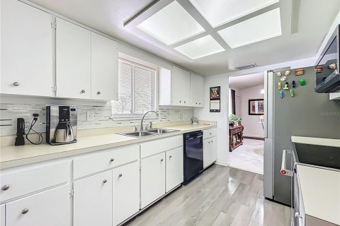 Casa en venta en Ocala, Florida, 2 dormitorios, 124.49 m2 № 1910122 - foto 20