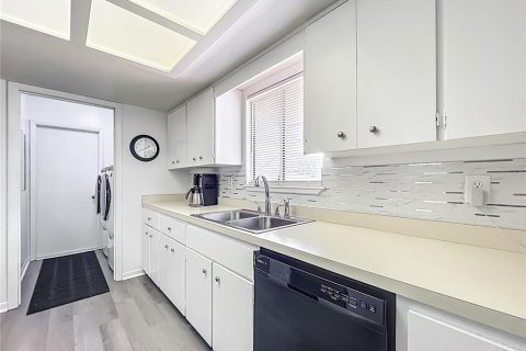Casa en venta en Ocala, Florida, 2 dormitorios, 124.49 m2 № 1910122 - foto 17