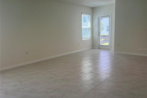 Casa en alquiler en Umatilla, Florida, 4 dormitorios, 154.68 m2 № 1829529 - foto 17