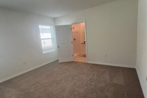 Casa en alquiler en Umatilla, Florida, 4 dormitorios, 154.68 m2 № 1829529 - foto 12