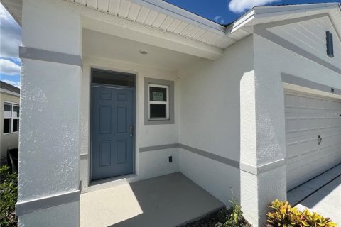 Casa en alquiler en Umatilla, Florida, 4 dormitorios, 154.68 m2 № 1829529 - foto 2