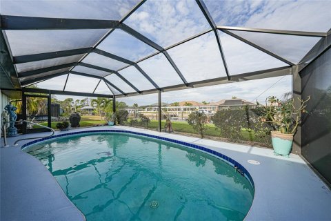 Villa ou maison à vendre à Port Charlotte, Floride: 2 chambres, 124.3 m2 № 2212478 - photo 25