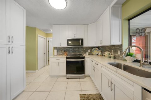 Villa ou maison à vendre à Port Charlotte, Floride: 2 chambres, 124.3 m2 № 2212478 - photo 9