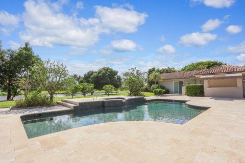 House in Palm Beach Gardens, Florida 4 bedrooms, 608.14 sq.m. № 2178006 - photo 29