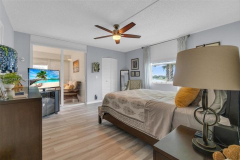 Condo in Delray Beach, Florida, 2 bedrooms  № 1836615 - photo 8