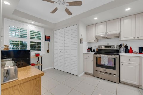 Condo in Delray Beach, Florida, 2 bedrooms  № 1836615 - photo 3