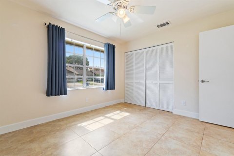 Touwnhouse à vendre à Jupiter, Floride: 2 chambres, 106.65 m2 № 2088079 - photo 18