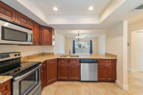 Touwnhouse à vendre à Jupiter, Floride: 2 chambres, 106.65 m2 № 2088079 - photo 6