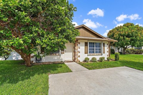 Touwnhouse à vendre à Jupiter, Floride: 2 chambres, 106.65 m2 № 2088079 - photo 2