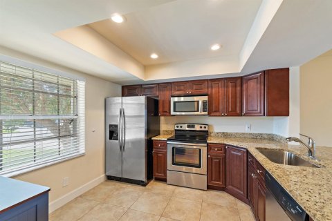 Touwnhouse à vendre à Jupiter, Floride: 2 chambres, 106.65 m2 № 2088079 - photo 4