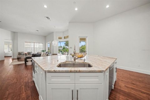 Casa en venta en Longwood, Florida, 5 dormitorios, 380.16 m2 № 2258858 - foto 17