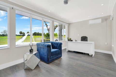 Casa en venta en Plantation, Florida, 5 dormitorios, 407.19 m2 № 2241438 - foto 22