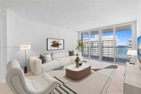 Condo à Miami Beach, Floride, 2 chambres  № 2032451
