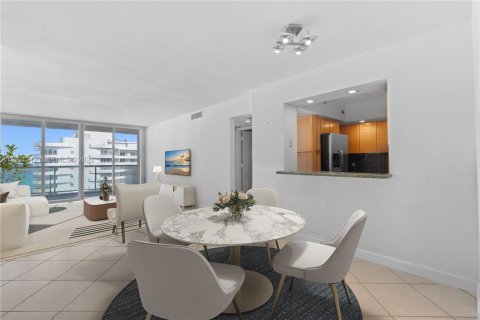 Copropriété à vendre à Miami Beach, Floride: 2 chambres, 110.55 m2 № 2032451 - photo 8