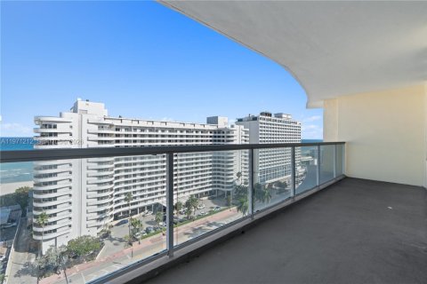 Copropriété à vendre à Miami Beach, Floride: 2 chambres, 110.55 m2 № 2032451 - photo 24