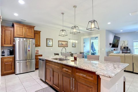 Touwnhouse à vendre à New Port Richey, Floride: 3 chambres, 190.54 m2 № 2350364 - photo 16