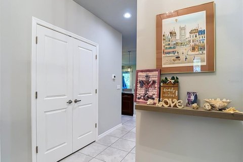 Touwnhouse à vendre à New Port Richey, Floride: 3 chambres, 190.54 m2 № 2350364 - photo 12