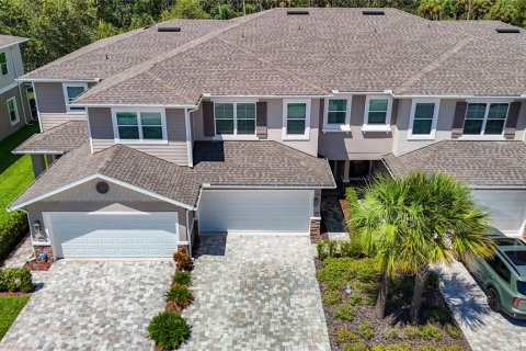 Touwnhouse à vendre à New Port Richey, Floride: 3 chambres, 190.54 m2 № 2350364 - photo 4