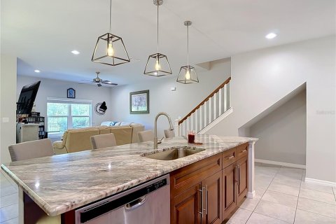 Touwnhouse à vendre à New Port Richey, Floride: 3 chambres, 190.54 m2 № 2350364 - photo 19