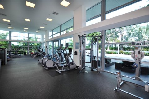 Condo in Aventura, Florida, 2 bedrooms № 2186166 - photo 29