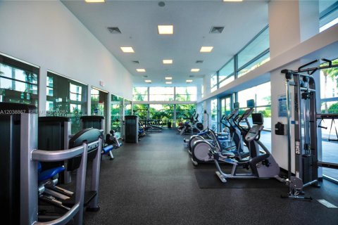 Condo in Aventura, Florida, 2 bedrooms № 2186166 - photo 28
