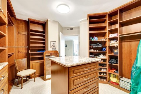 Condo in Aventura, Florida, 3 bedrooms № 1934294 - photo 18