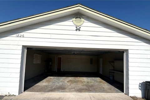 House in Orlando, Florida 4 bedrooms, 165.55 sq.m. № 2093836 - photo 19