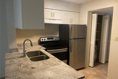 Condominio en venta en Sarasota, Florida, 1 dormitorio, 52.12 m2 № 1744300 - foto 10