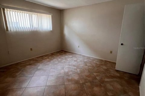 Condominio en venta en Sarasota, Florida, 1 dormitorio, 52.12 m2 № 1744300 - foto 5