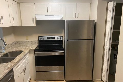 Condominio en venta en Sarasota, Florida, 1 dormitorio, 52.12 m2 № 1744300 - foto 11
