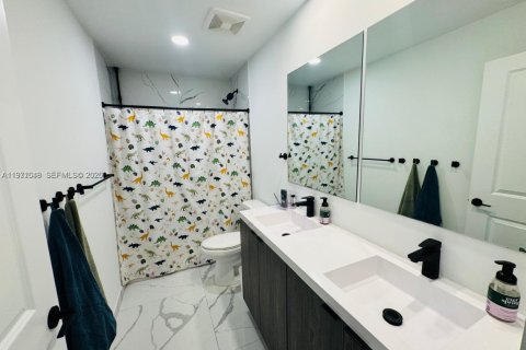 Adosado en alquiler en Florida City, Florida, 5 dormitorios, 168.15 m2 № 2032331 - foto 29