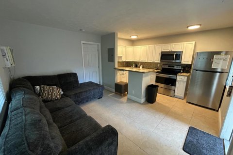 Appartement à Fort Lauderdale, Floride 1 chambre, 490.15 m2 № 2173679