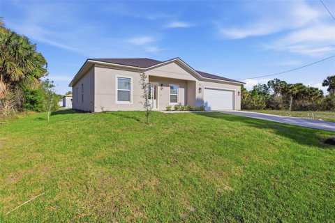Villa ou maison à louer à Palm Bay, Floride: 3 chambres, 153.29 m2 № 2114433 - photo 4